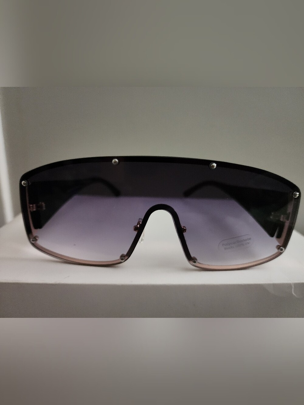 Y2K Oversized Shield Sunglasses – Grey to Clear Gradient Lens with Silver Studs